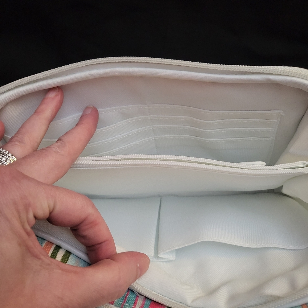 Stiped purse - Picture 3 of 3
